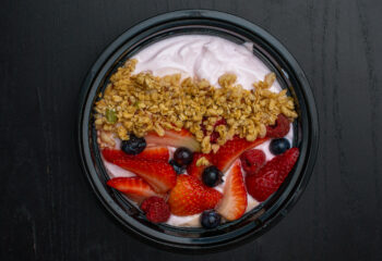 Mixed Berries and Granola Parfait Mixed Berries and Granola Parfait